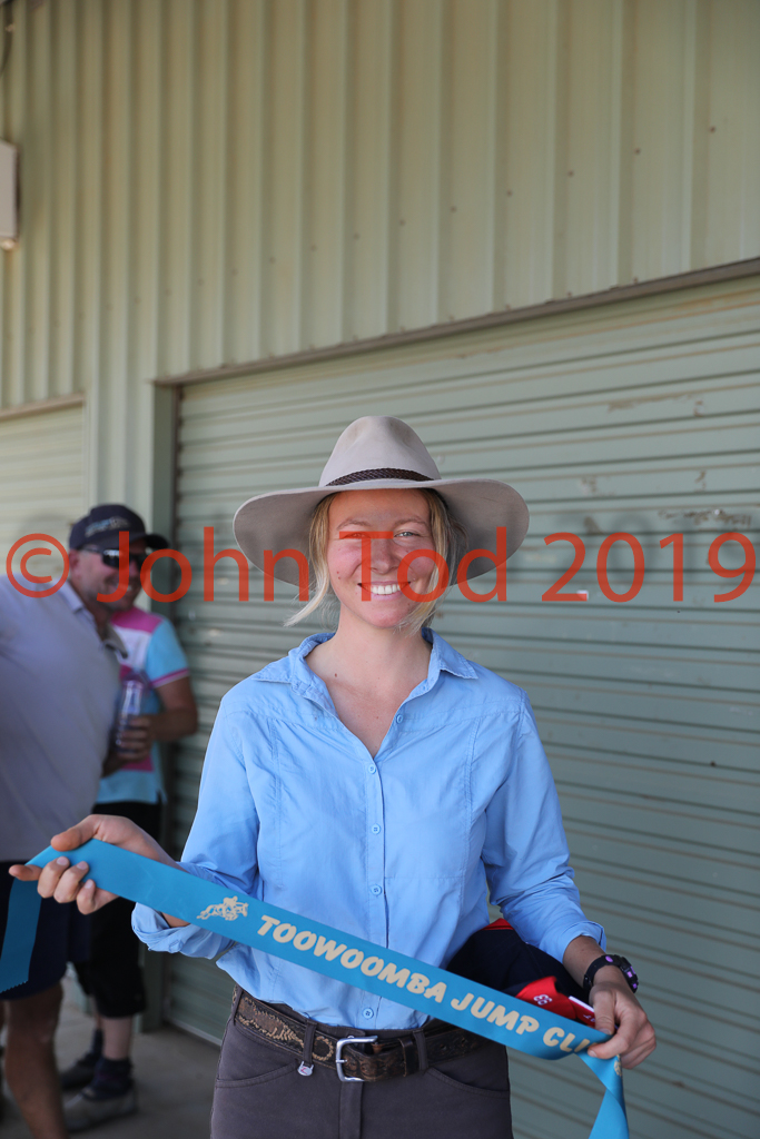 JHT_1014.JPG   13:59:09  06/10/2019  Copyright John H Tod 2019